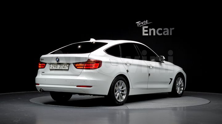 BMW 3 Series 2015 — 2