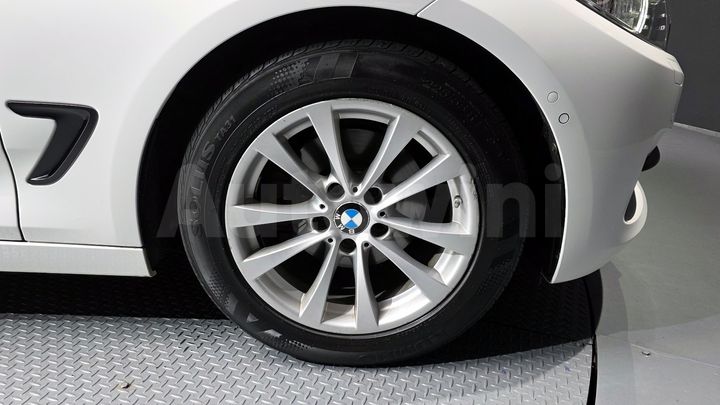 BMW 3 Series 2015 — 5
