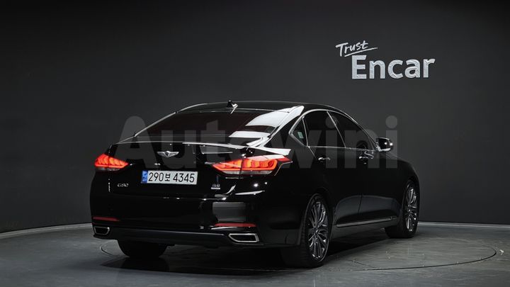 Hyundai Genesis 2016 — 2