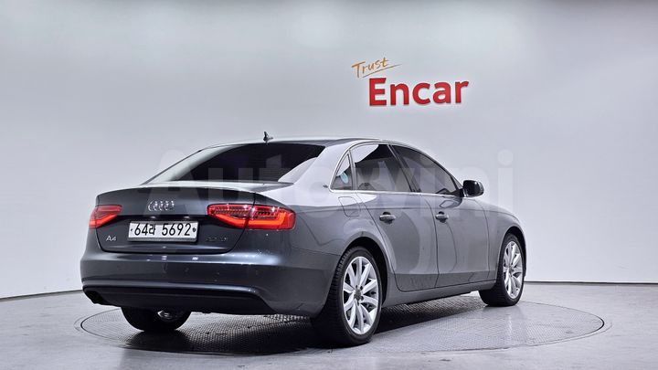 Audi A4 2013 — 2