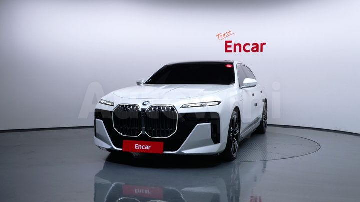 BMW 7 Series 2023 — 3