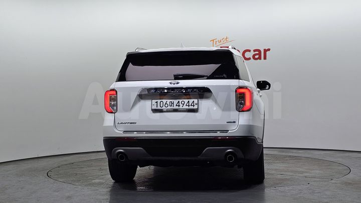 Ford Explorer 2020 — 4