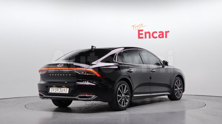 Hyundai Grandeur 2023 — 2