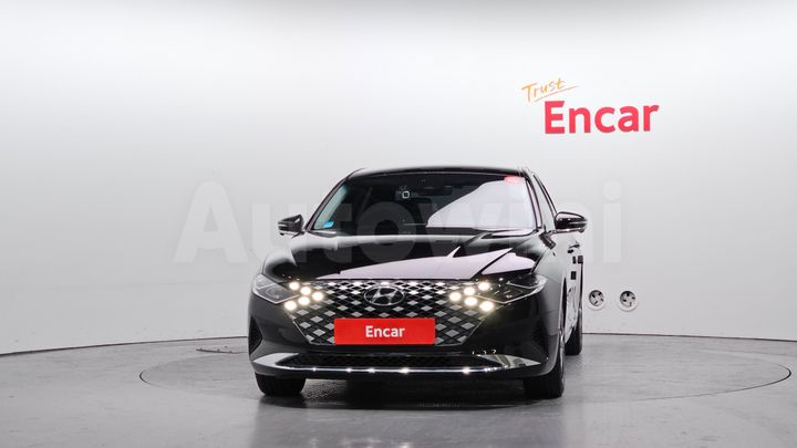 Hyundai Grandeur 2023 — 3