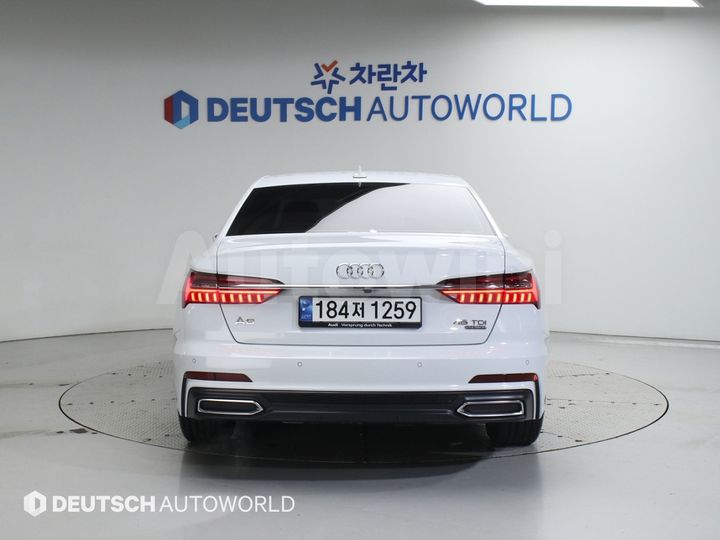 Audi A6 2022 — 4