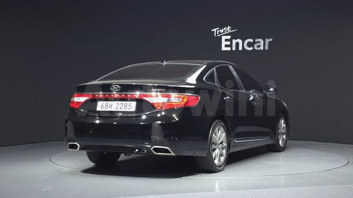 Hyundai Grandeur 2015 — 2