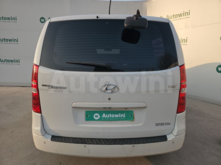 Hyundai Starex 2017 — 4