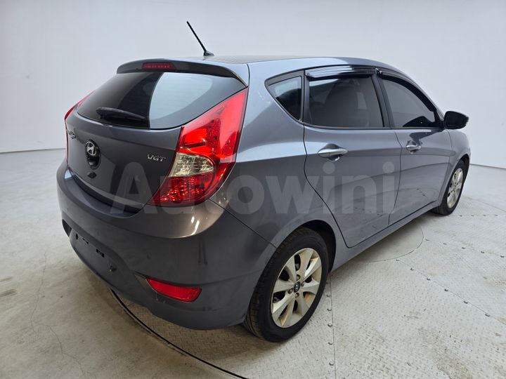 Hyundai Accent 2016 — 4