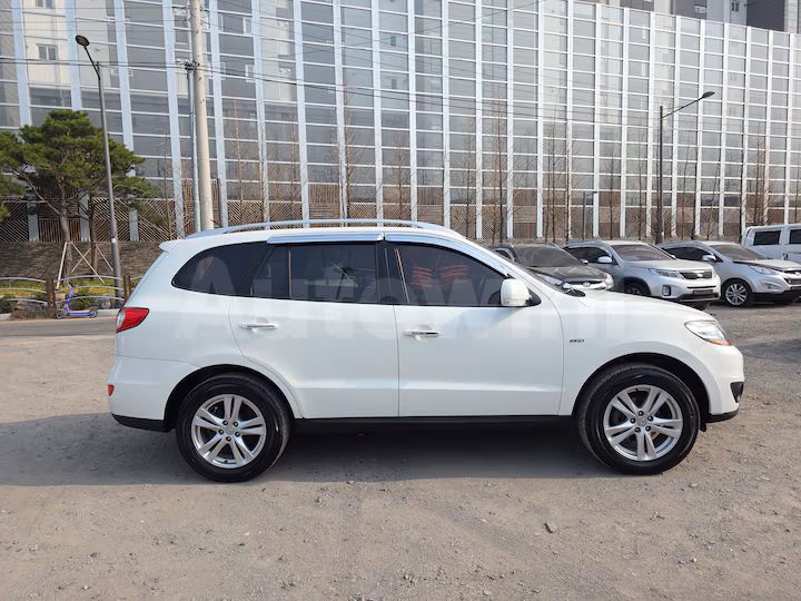 Hyundai SantaFe 2010 — 4