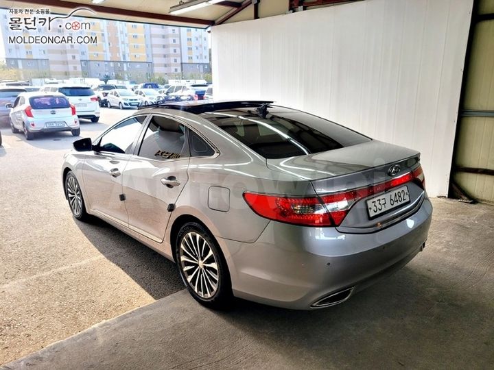 Hyundai Grandeur 2013 — 2