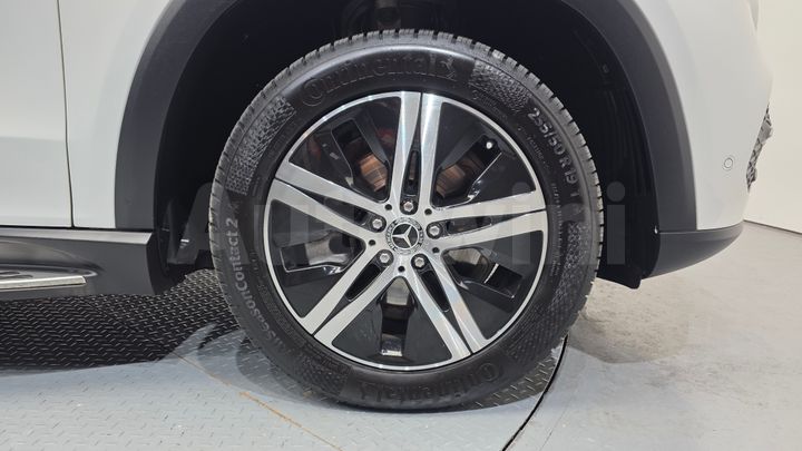 Mercedes Benz GLE Class 2019 — 5
