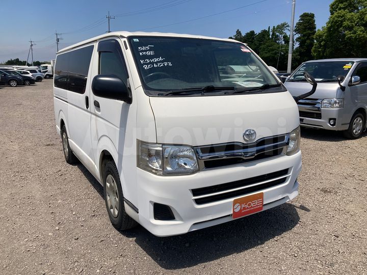 Toyota Hiace 2013 — 3