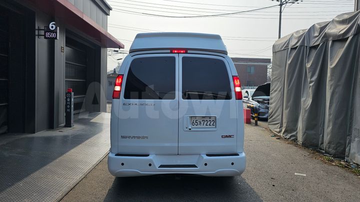 GMC Savana 2020 — 4