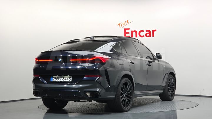 BMW X6 2025 — 2