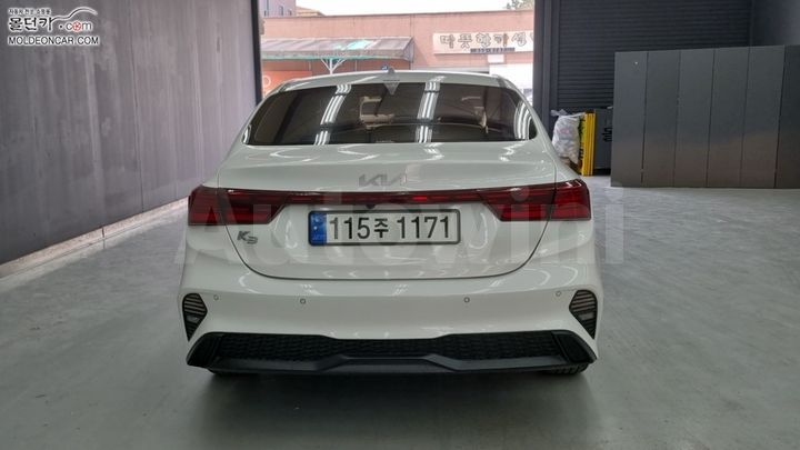 Kia K3 2022 — 4