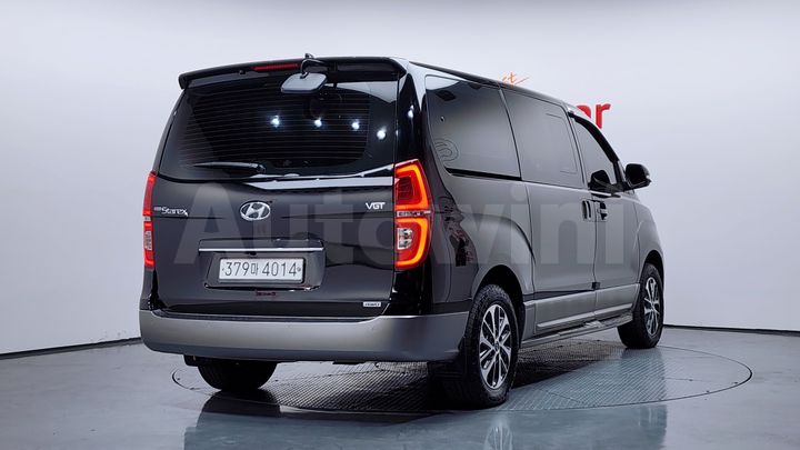 Hyundai Starex 2020 — 2