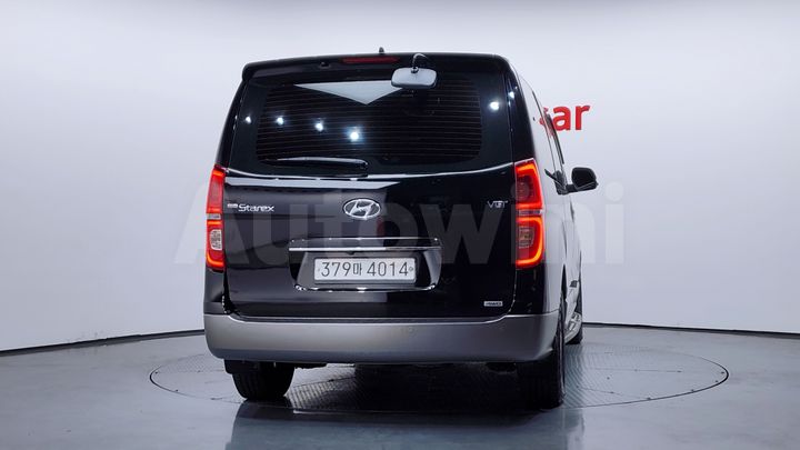 Hyundai Starex 2020 — 4