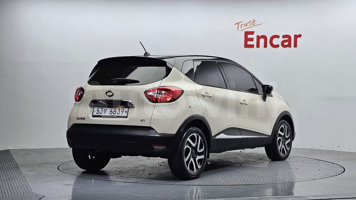 Renault QM3 2017 — 2
