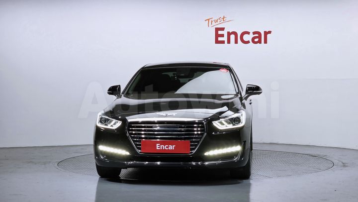 Genesis EQ900 2018 — 3