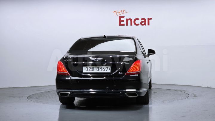 Genesis EQ900 2018 — 4
