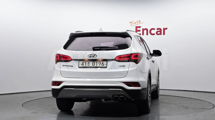 Hyundai SantaFe 2016 — 4