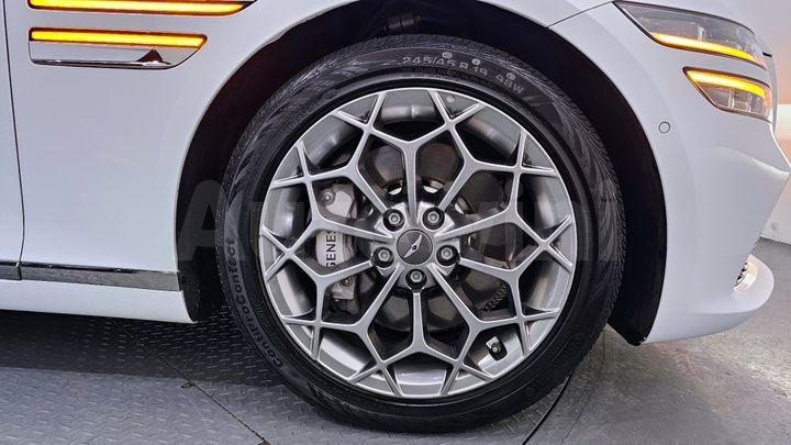Genesis G80 2022 — 5