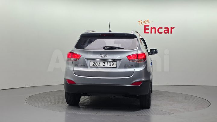 Hyundai Tucson 2010 — 4