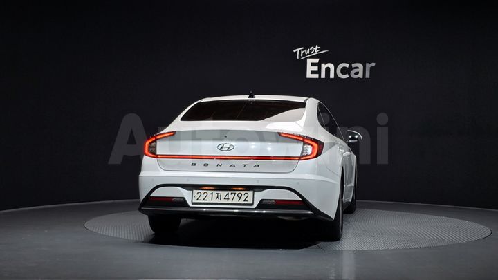 Hyundai Sonata 2021 — 4