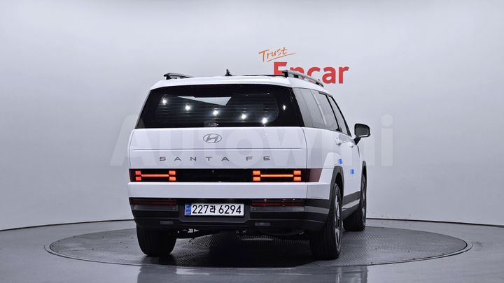 Hyundai SantaFe 2025 — 4