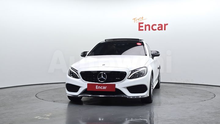Mercedes Benz C Class 2018 — 3