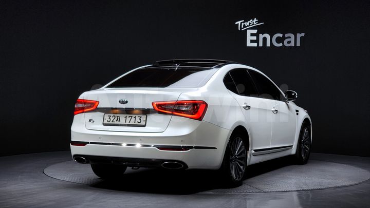 Kia K7 2015 — 2