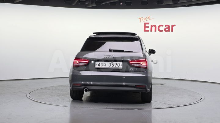 Audi A1 2015 — 4