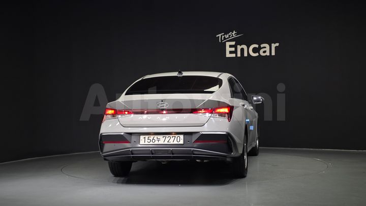 Hyundai Avante 2024 — 4