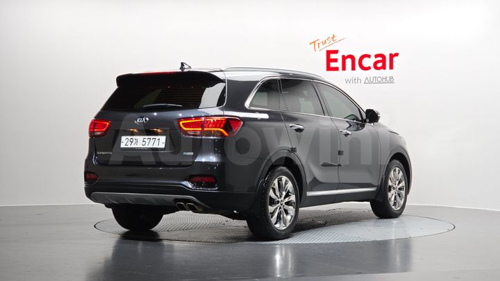 Kia Sorento 2018 — 2
