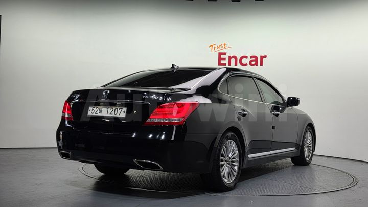 Hyundai Equus 2015 — 2