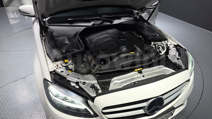 Mercedes-Benz C Class 2019 — 5