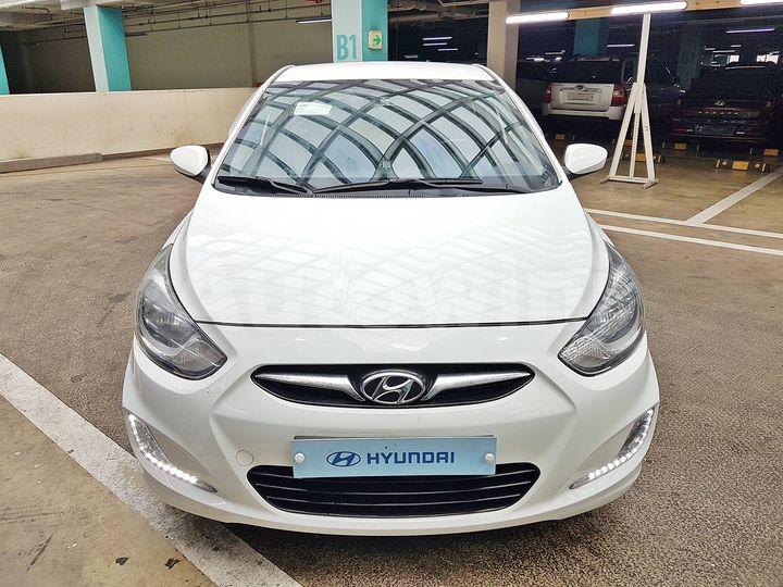 Hyundai Accent 2014 — 3