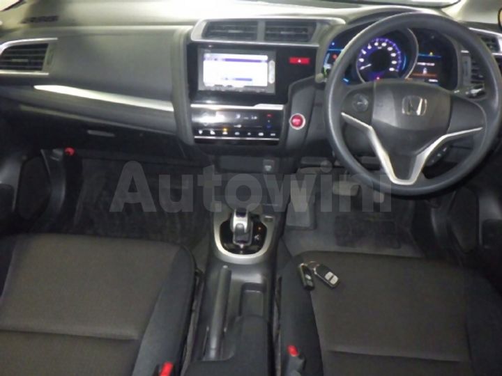 Honda Fit 2017 — 3