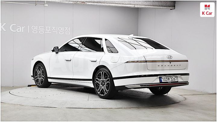 Hyundai Grandeur 2023 — 2
