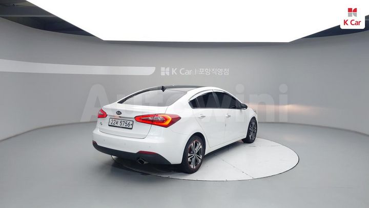 Kia K3 2015 — 2