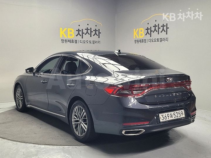 Hyundai Grandeur 2018 — 3