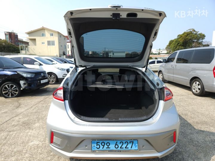 Hyundai Ioniq 2019 — 4