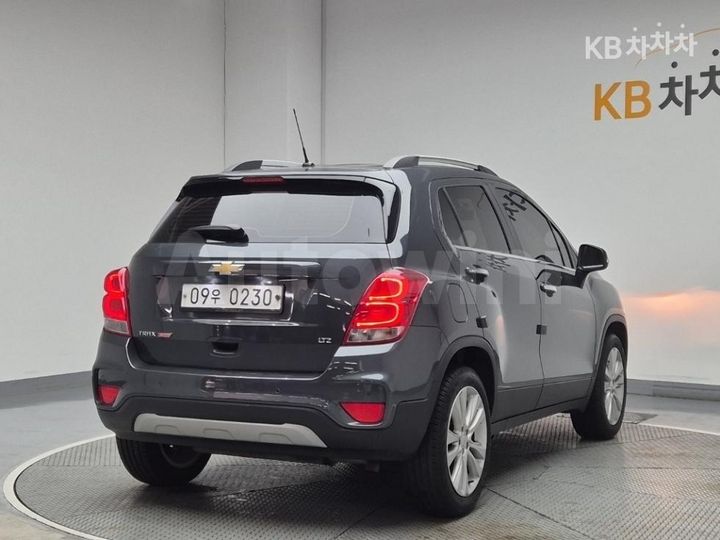 Chevrolet Trax 2017 — 3