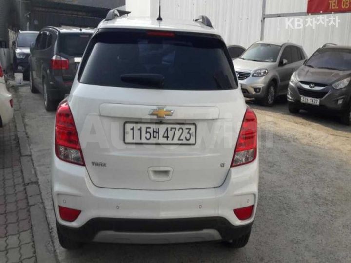 Chevrolet Trax 2020 — 4