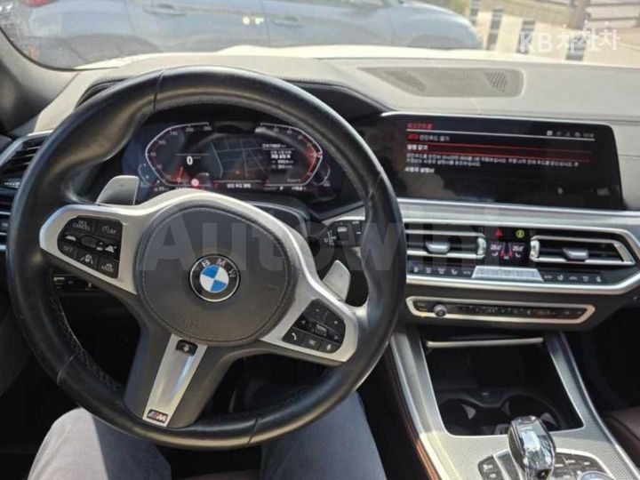BMW X5 2023 — 5