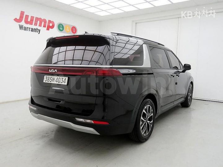 Kia Carnival 2023 — 4