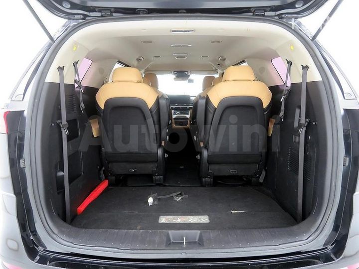 Kia Carnival 2023 — 5