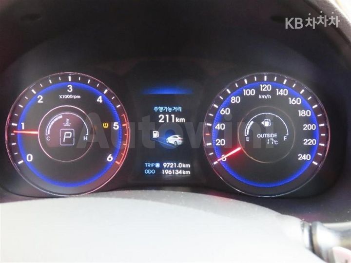Hyundai i40 2015 — 5