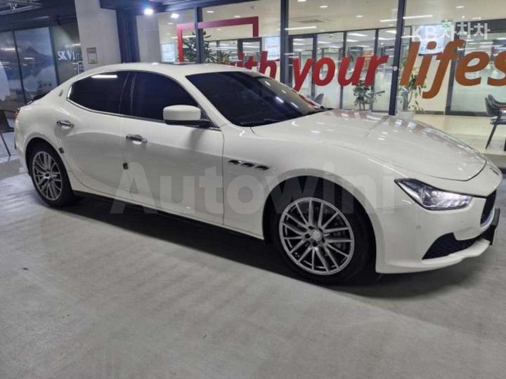 Maserati Ghibli 2014 — 2
