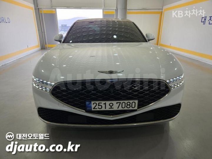 Genesis G90 2022 — 2
